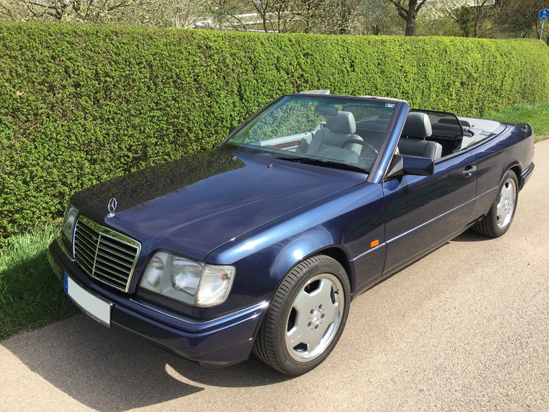 320 Cabrio 01.jpg